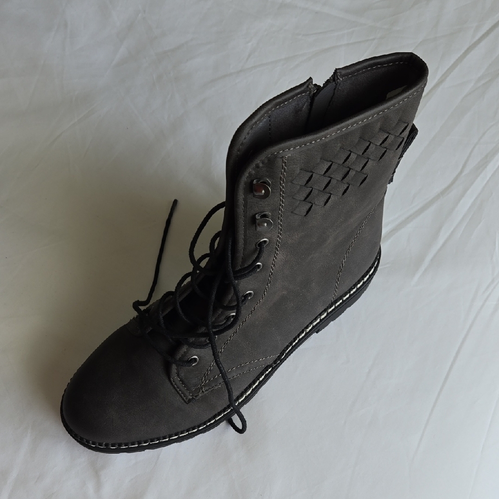XOXO Gray Moto Combat Boots with Sleek Design